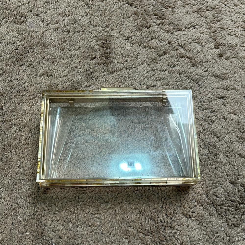 🌙 Clear Gold Detail Clutch🌙